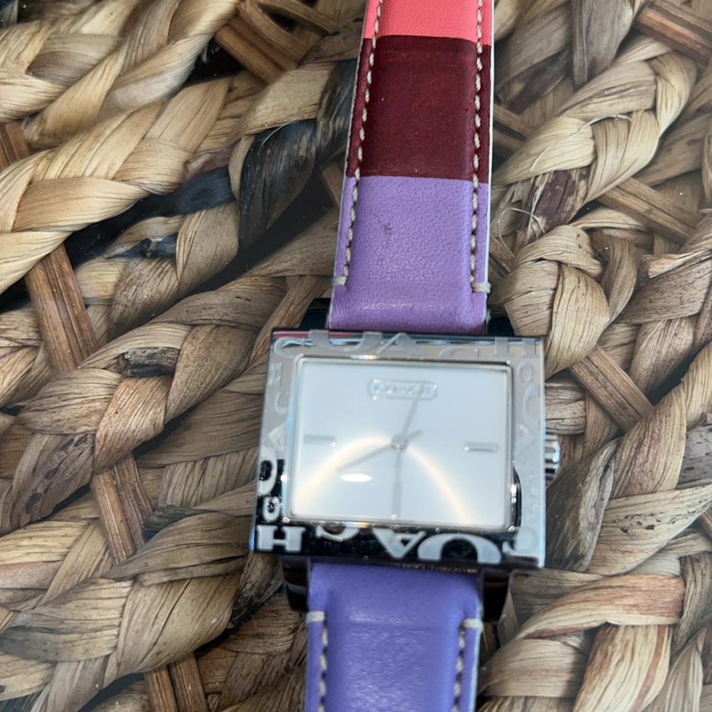 Coach Watch - Picture 2 of 7